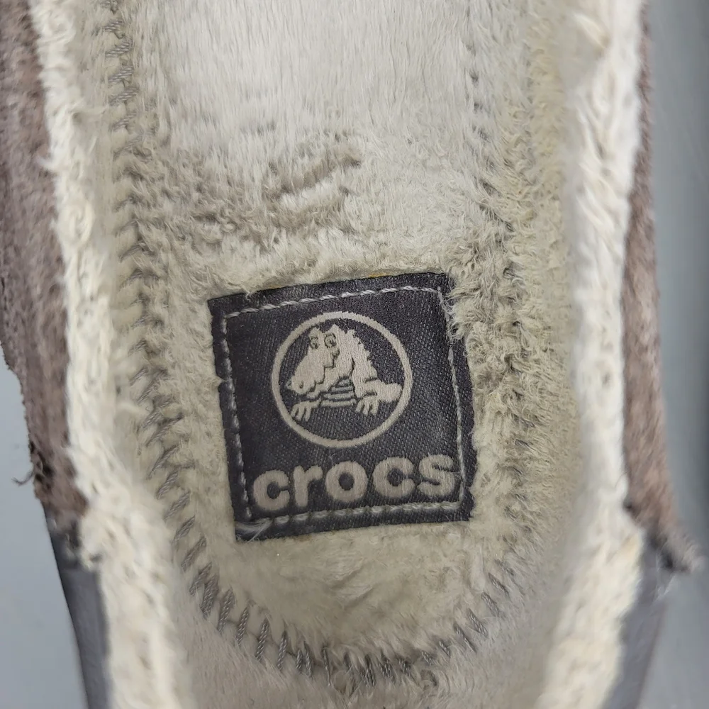 Crocs Mammoth Winter Ballet Flats in Brown Suede. Size 8W - Picture 10 of 11